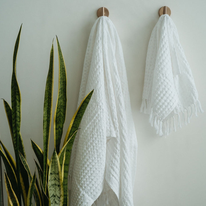Honeycomb Hand Towel, White