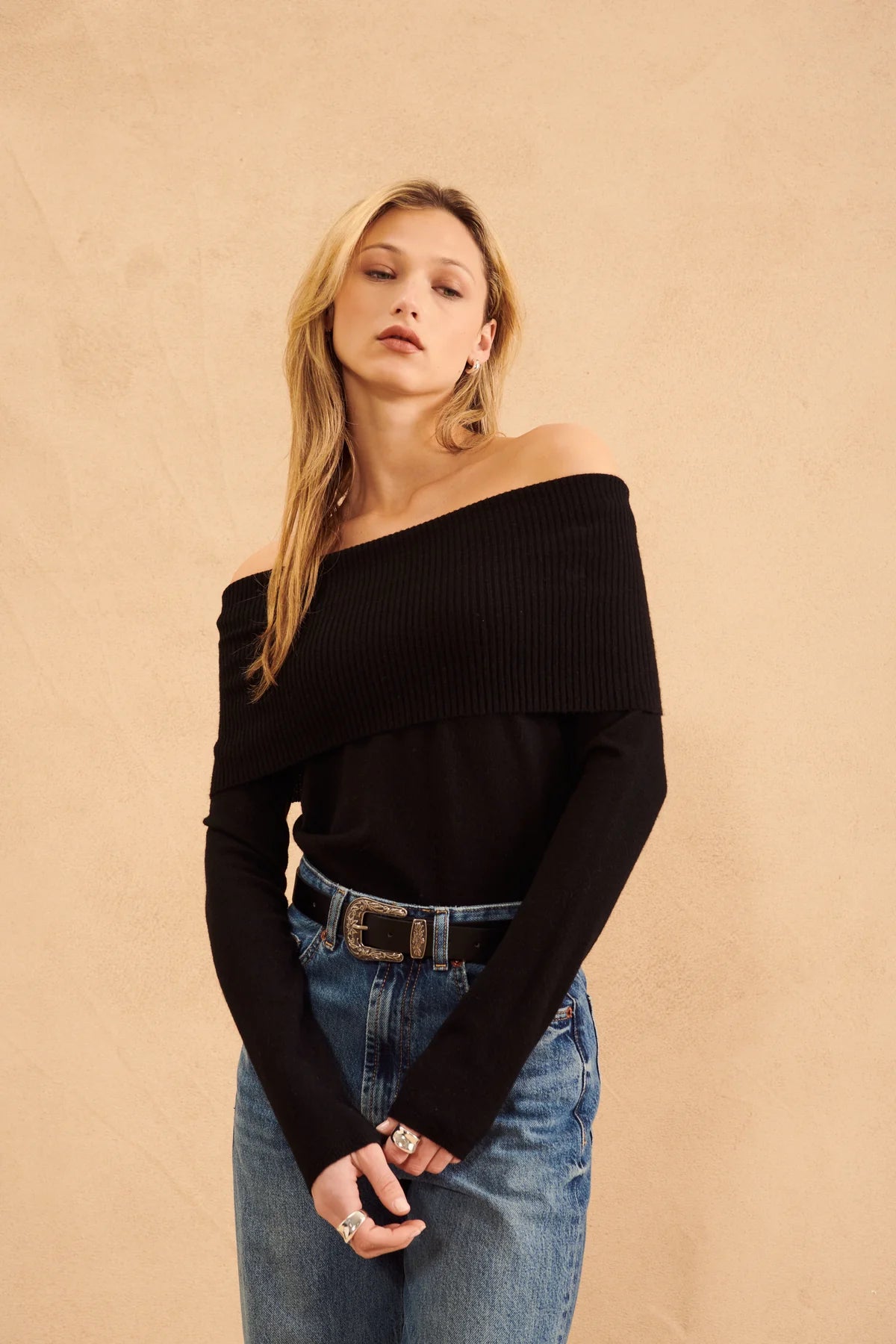 Damon Off Shoulder Knit