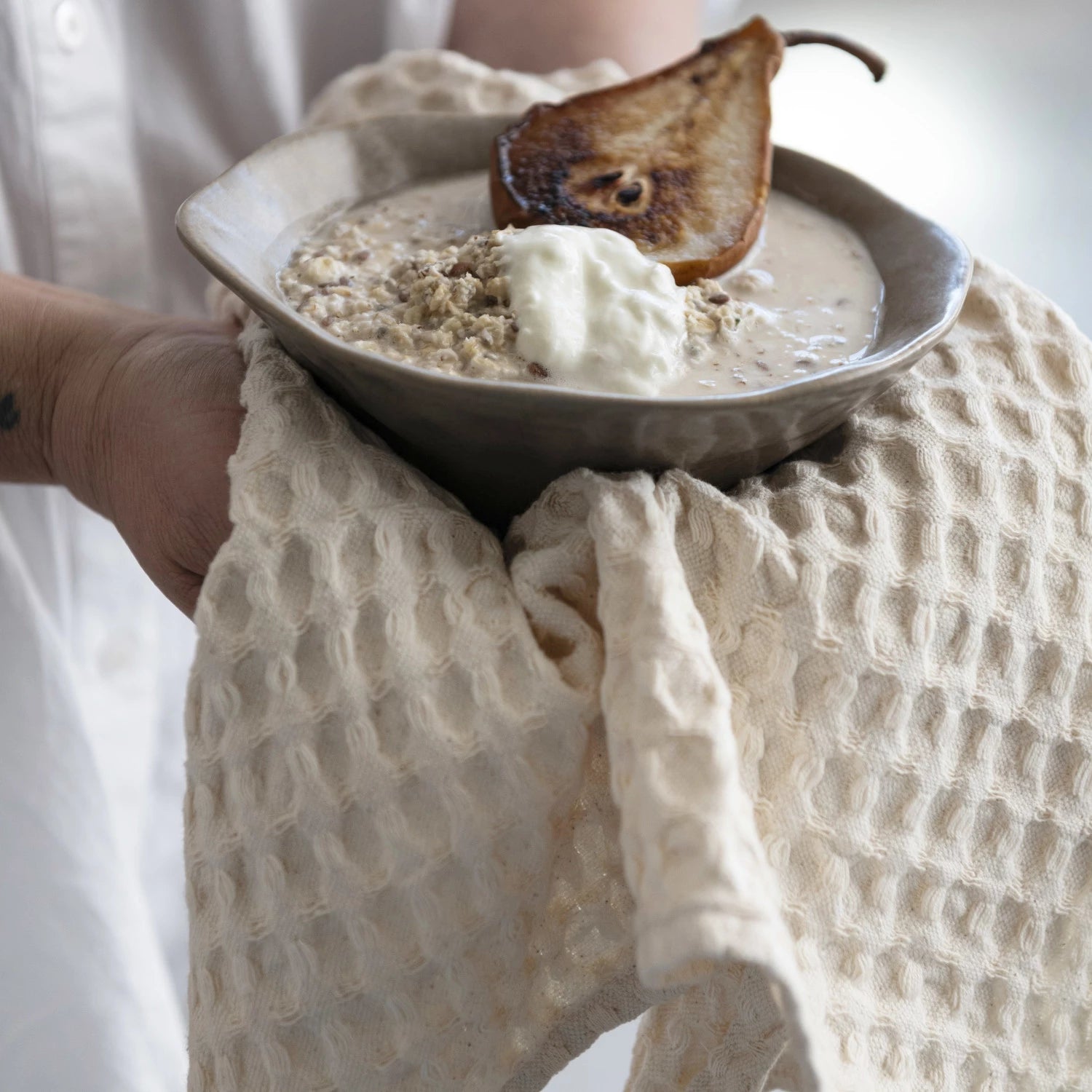 Stonewashed Cotton Waffle Weave Kitchen Towel AH2971