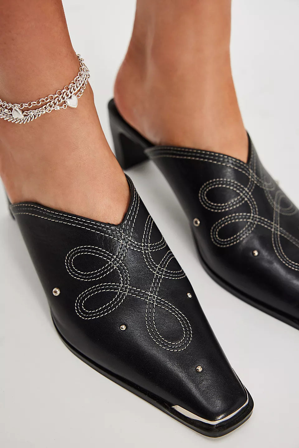 Roxi Metal Tip Mule Black