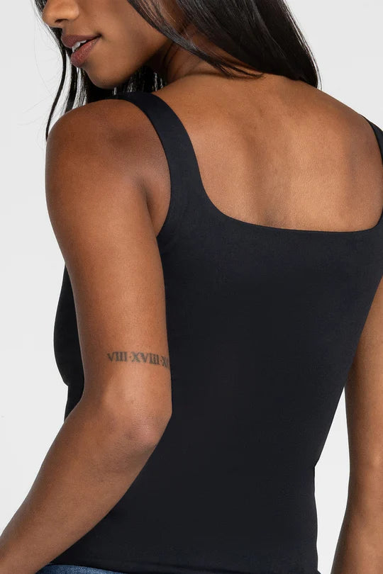 Body Hug Tank