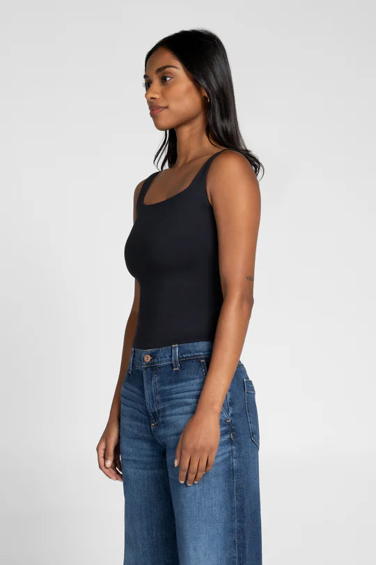 Body Hug Tank