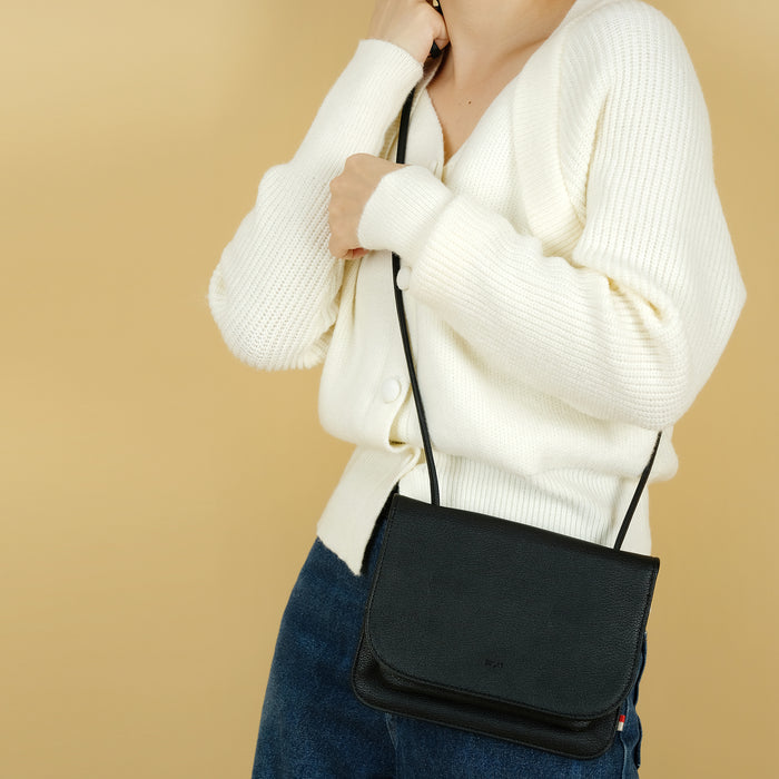 Crossbody Carryall